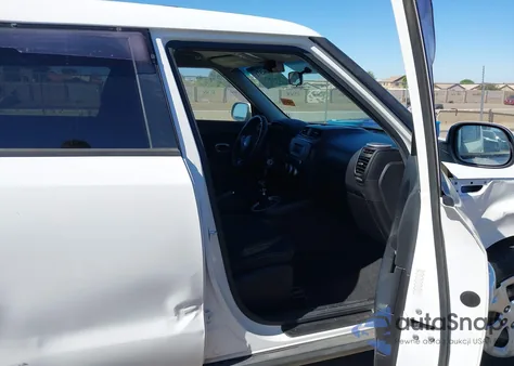 2014 Kia Soul from USA, damaged, VIN KNDJN2A20E7082652